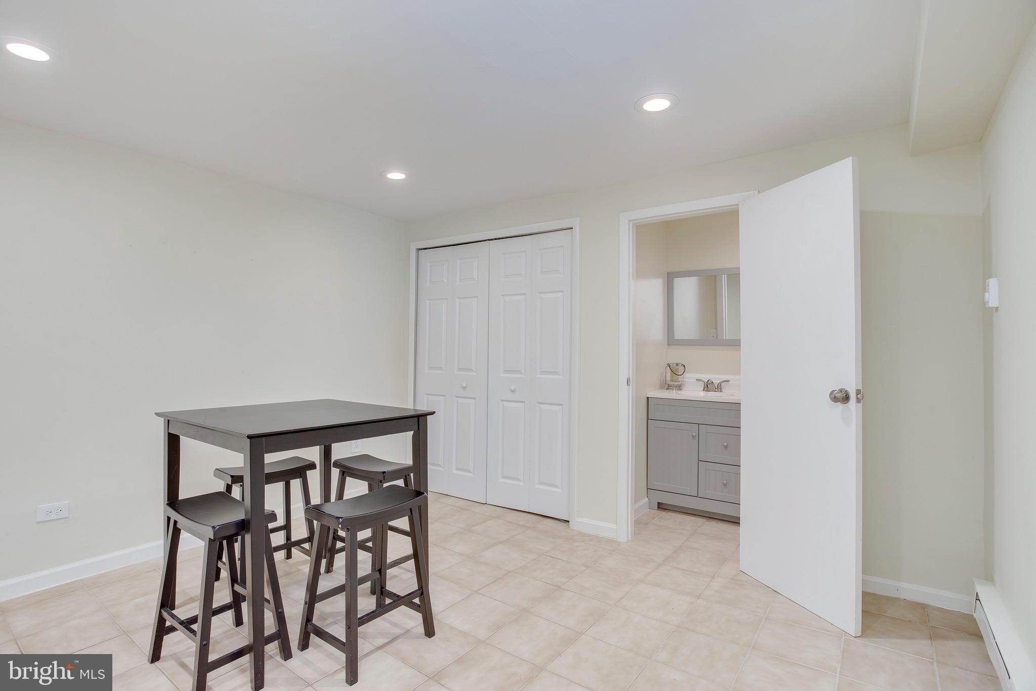 3046 Keswick Road Baltimore, MD 21211 - Photo 10 of 24 Gallery Image 10