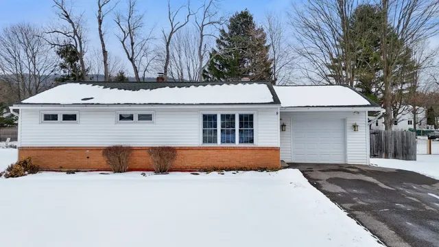 $223,900 | 10 Stever Drive, Binghamton, NY 13901