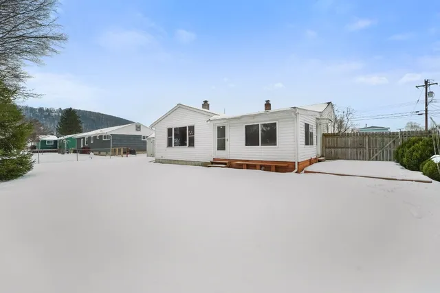 $223,900 | 10 Stever Drive, Binghamton, NY 13901