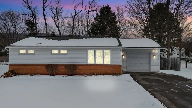 $223,900 | 10 Stever Drive, Binghamton, NY 13901