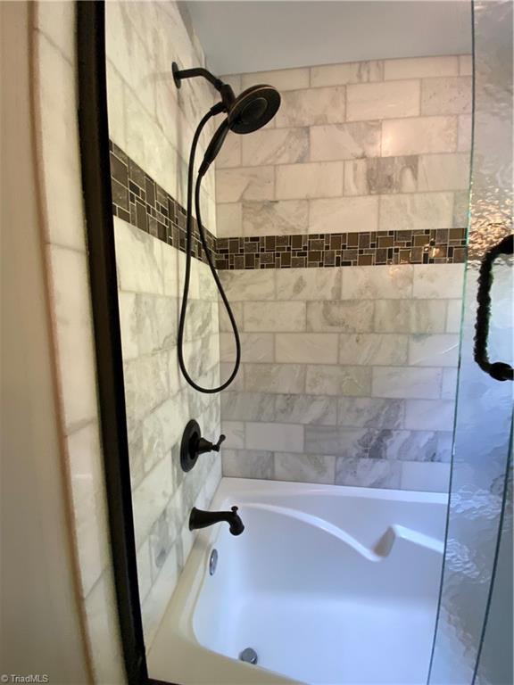 105 Wellington Road King, NC 27021 - Photo 20 of 50
