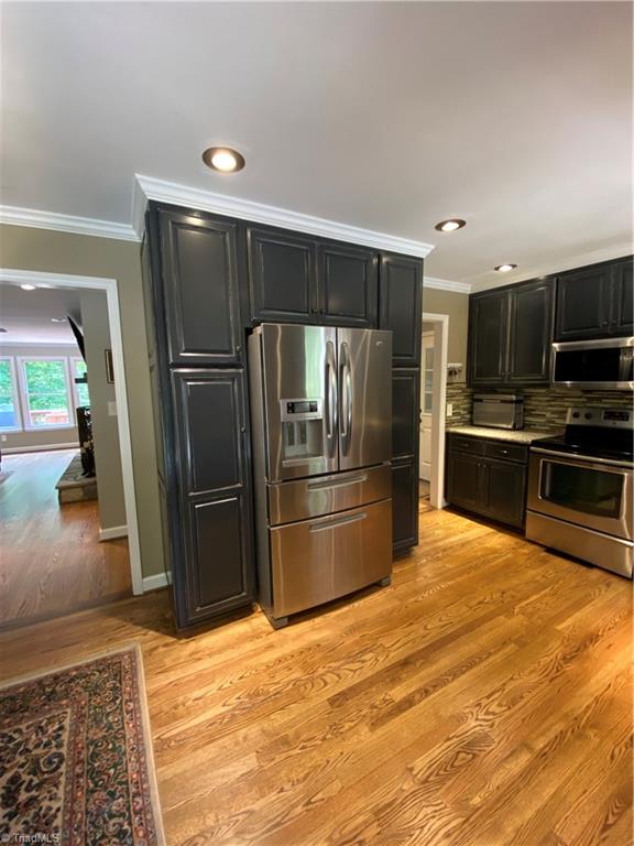 105 Wellington Road King, NC 27021 - Photo 8 of 50