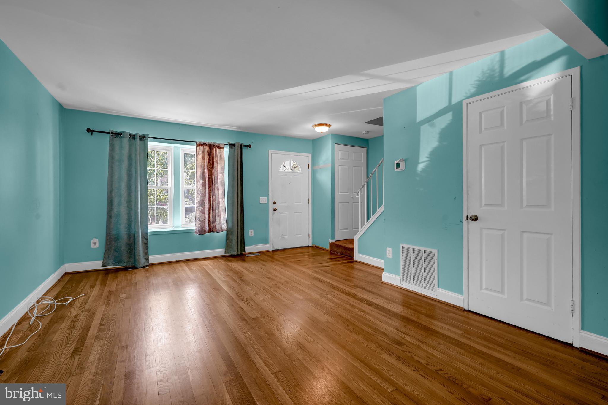 1321 Alderton Lane Silver Spring, MD 20906 - Photo 3 of 37