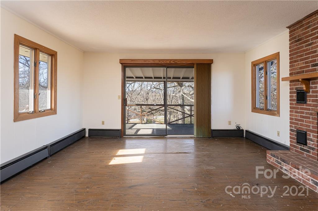 964 Angel Cove Road Franklin, NC 28734 - Photo 7 of 32 Gallery Image 7