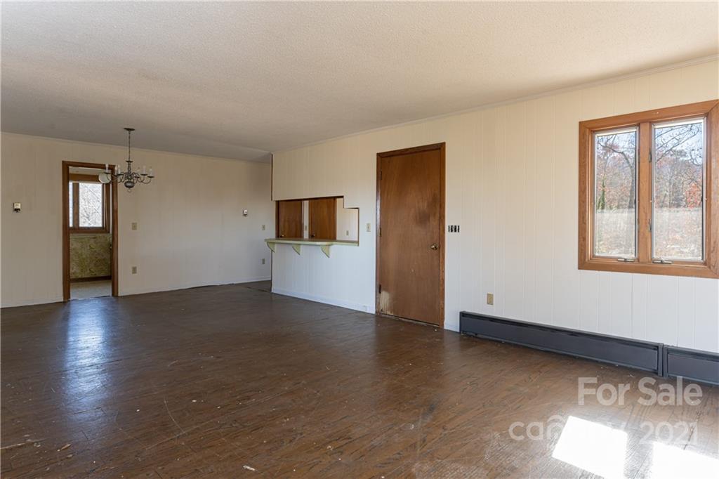 964 Angel Cove Road Franklin, NC 28734 - Photo 8 of 32 Gallery Image 8
