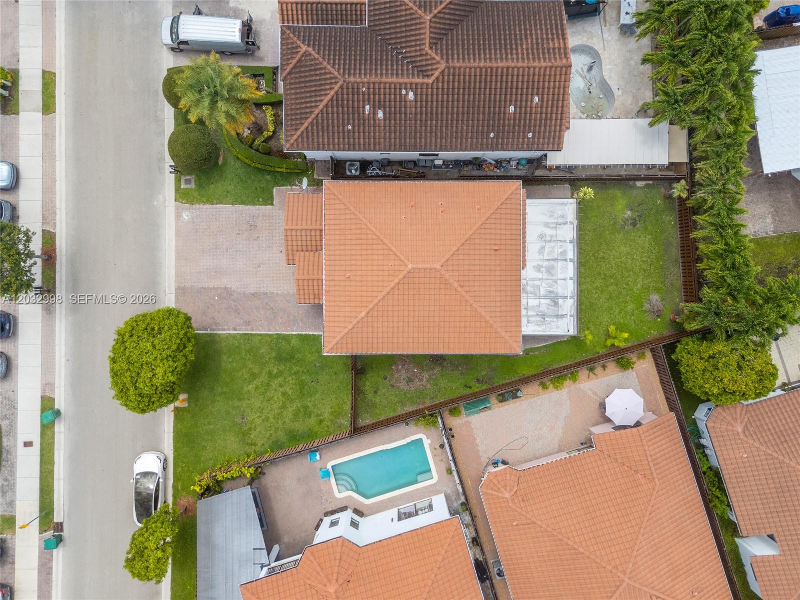 9925 Northwest 10th Street Miami, FL 33172 - Photo 44 of 51