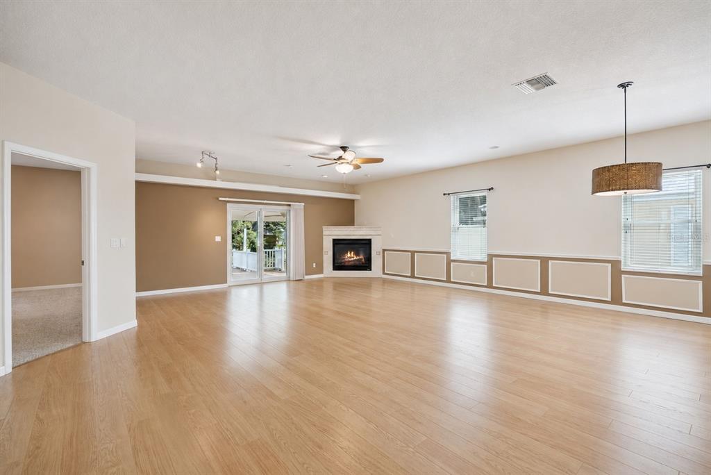 173 Flamingo Road Edgewater, FL 32141 - Photo 11 of 38