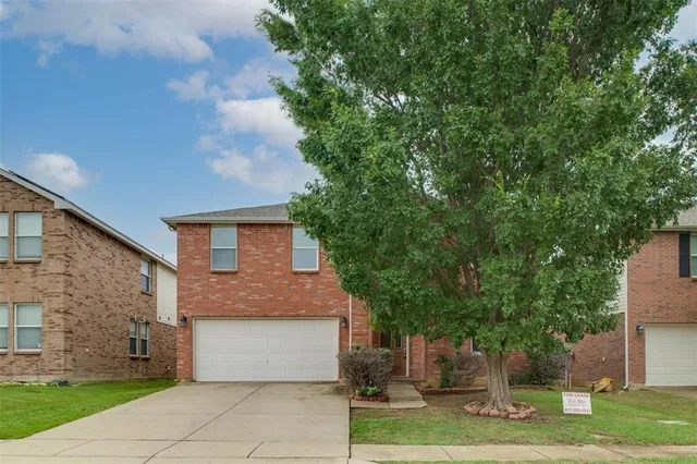 $2,195 | 7644 Indigo Ridge Drive, Fort Worth, TX 76131