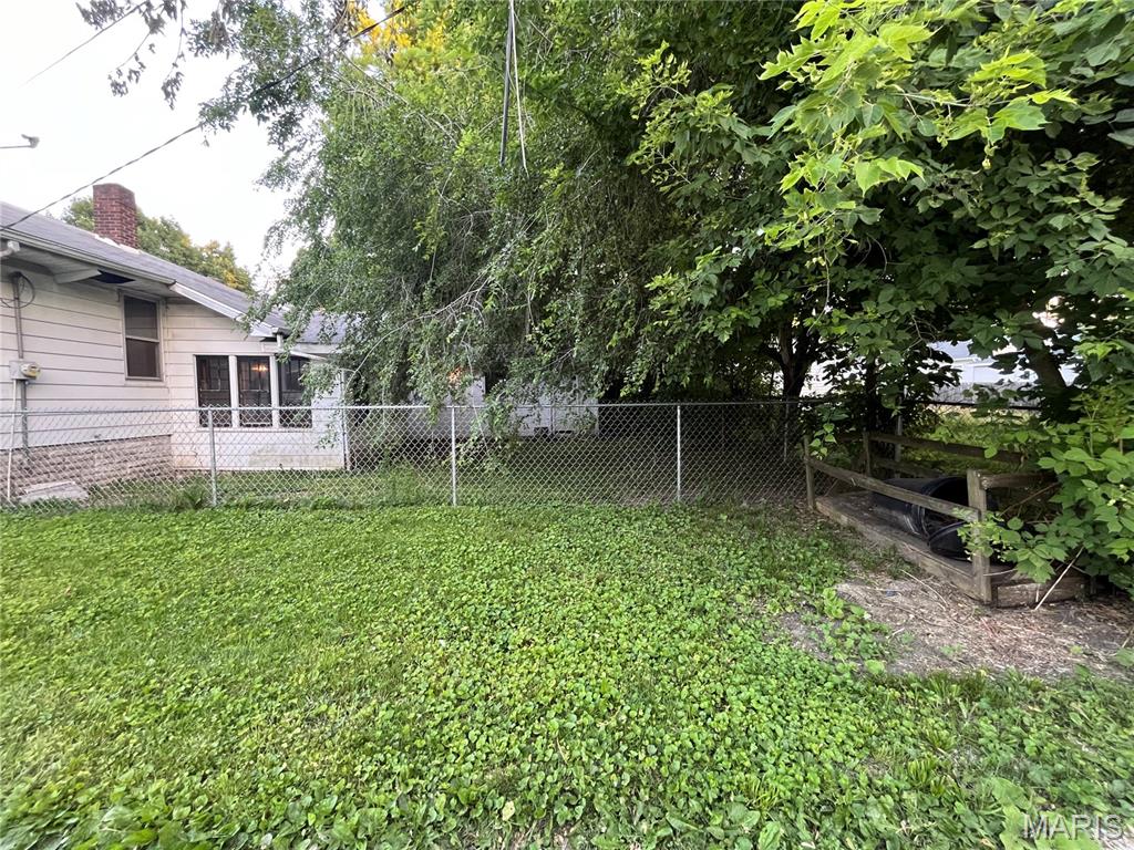 231 South 19th Street Decatur, IL 62521 - Photo 19 of 46