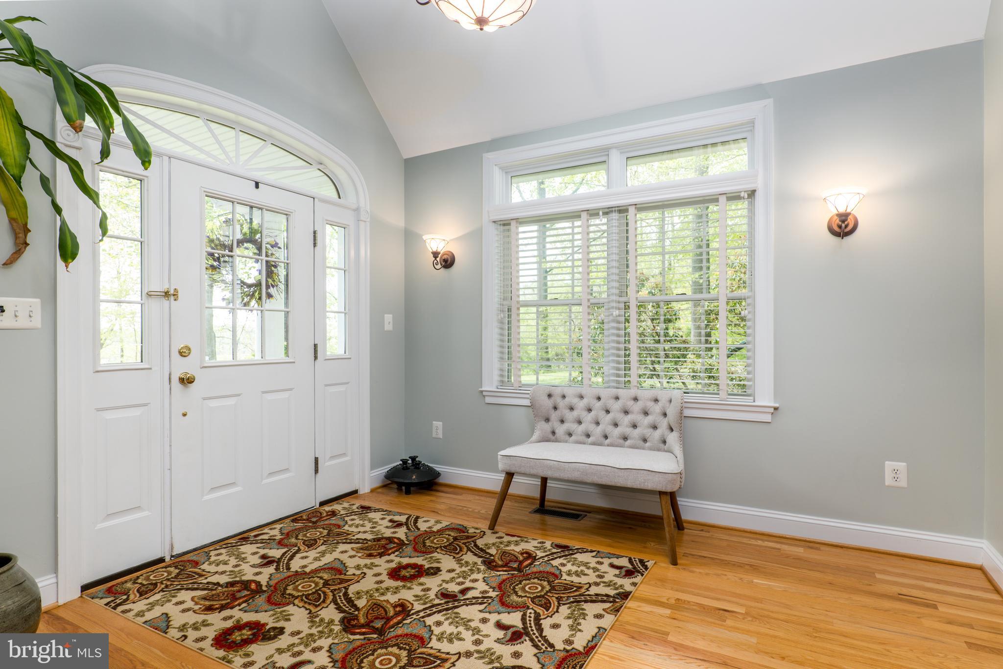 1500 Magers Landing Road Monkton, MD 21111 - Photo 5 of 37 Bright open foyer