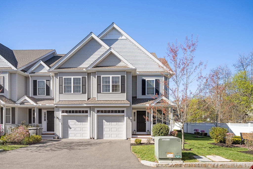 42 Pleasant Street, Unit 14 Stoneham, MA 02180 - Photo 26 of 28
