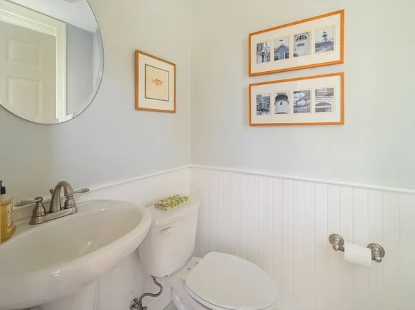 $825,000 | 42 Pleasant Street, Unit 14, Stoneham, MA 02180