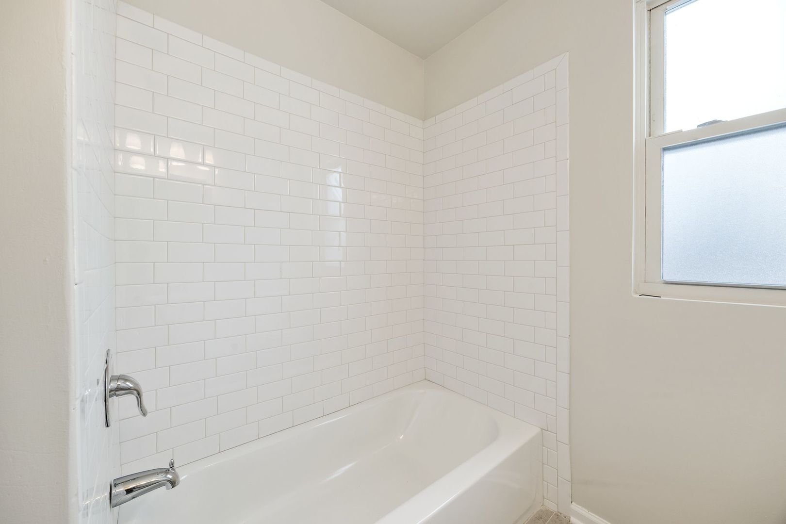 406 West 99th Place Chicago, IL 60628 - Photo 7 of 15