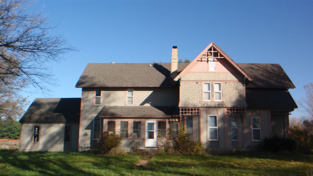 14474 Hansberry Road Rockton, IL 61072 - Photo 3 of 18 Gallery Image 3