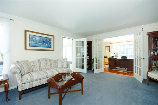 132 Hartwell Road Carlisle, MA 01741 - Photo 11 of 28 Gallery Image 11