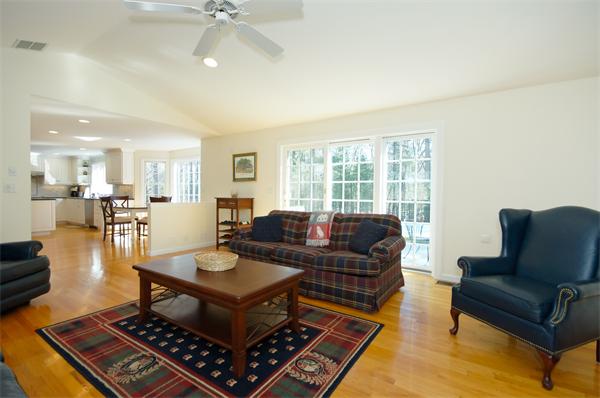132 Hartwell Road Carlisle, MA 01741 - Photo 7 of 28 Gallery Image 7