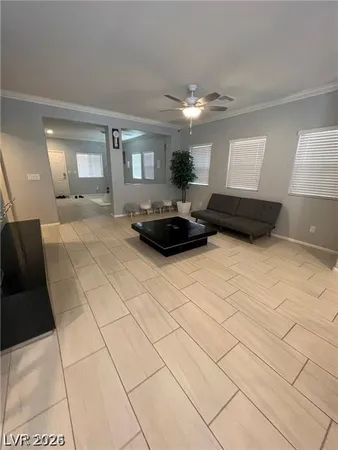 $2,595 | 8333 Spanish Creek Court, Las Vegas, NV 89113