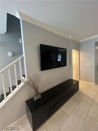 $2,595 | 8333 Spanish Creek Court, Las Vegas, NV 89113