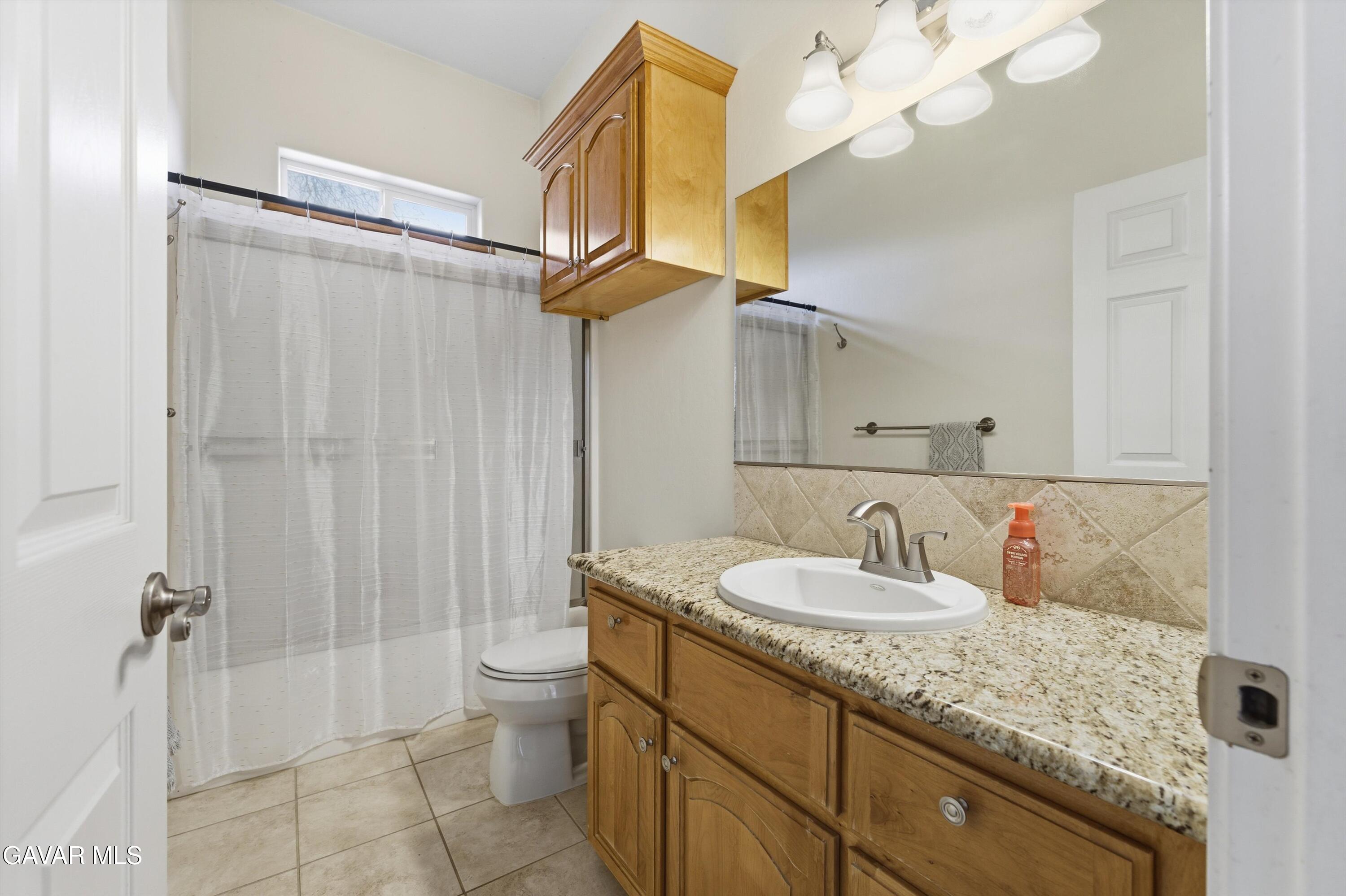 20000 Brite Valley Road Tehachapi, CA 93561 - Photo 18 of 32 16-JYP01182