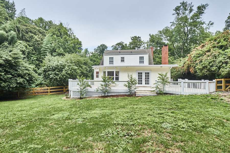 1511 Dixie Trail Raleigh, NC 27607 - Photo 22 of 25 Photo 22