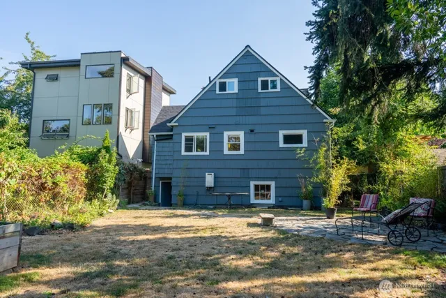 $4,000 | 5008 South Angeline Street, Seattle, WA 98118