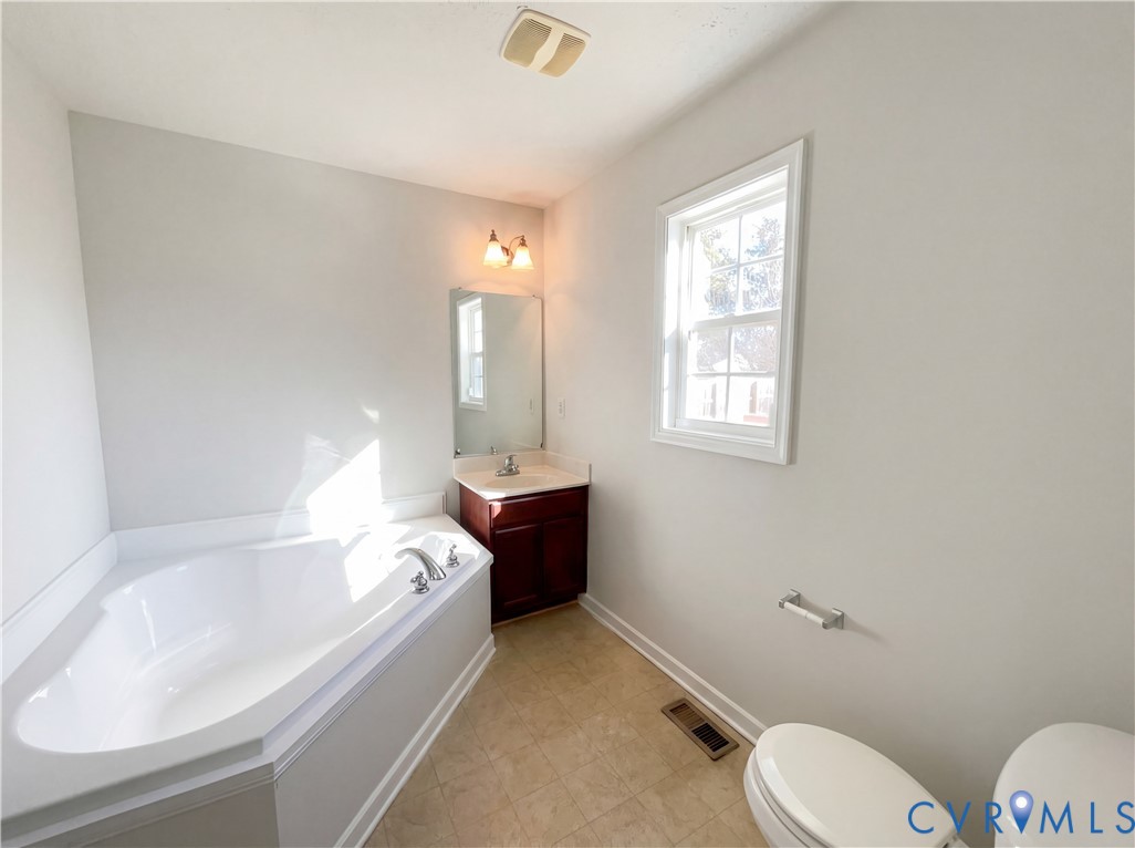 4617 Raspberry Patch Lane Henrico, VA 23231 - Photo 14 of 17