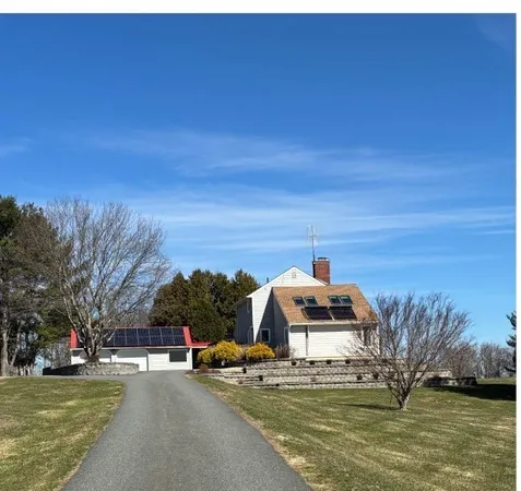 $799,000 | 169 Old Albany Road, Greenfield, MA 01301
