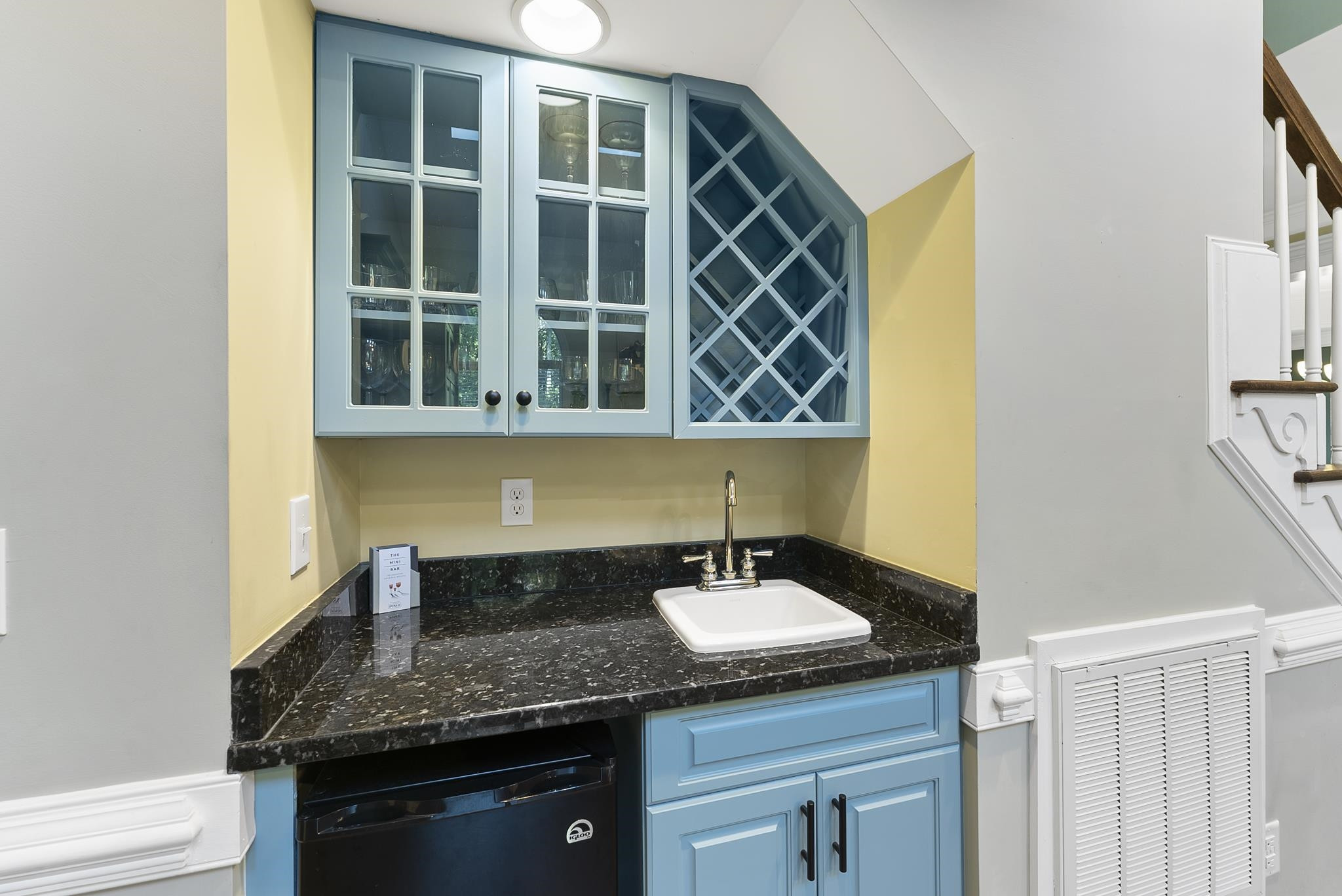 5637 Pine Drive Raleigh, NC 27606 - Photo 17 of 68 Photo 18