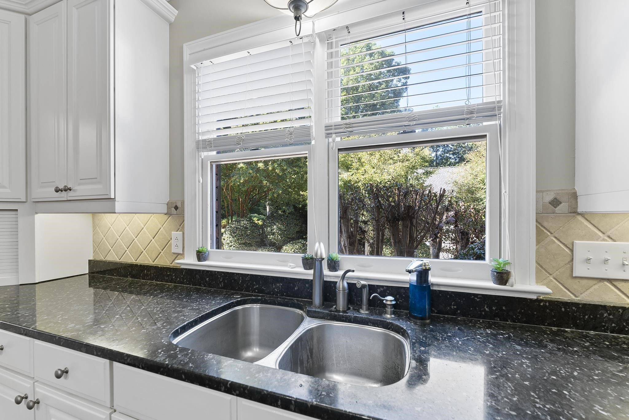 5637 Pine Drive Raleigh, NC 27606 - Photo 24 of 68 Photo 25