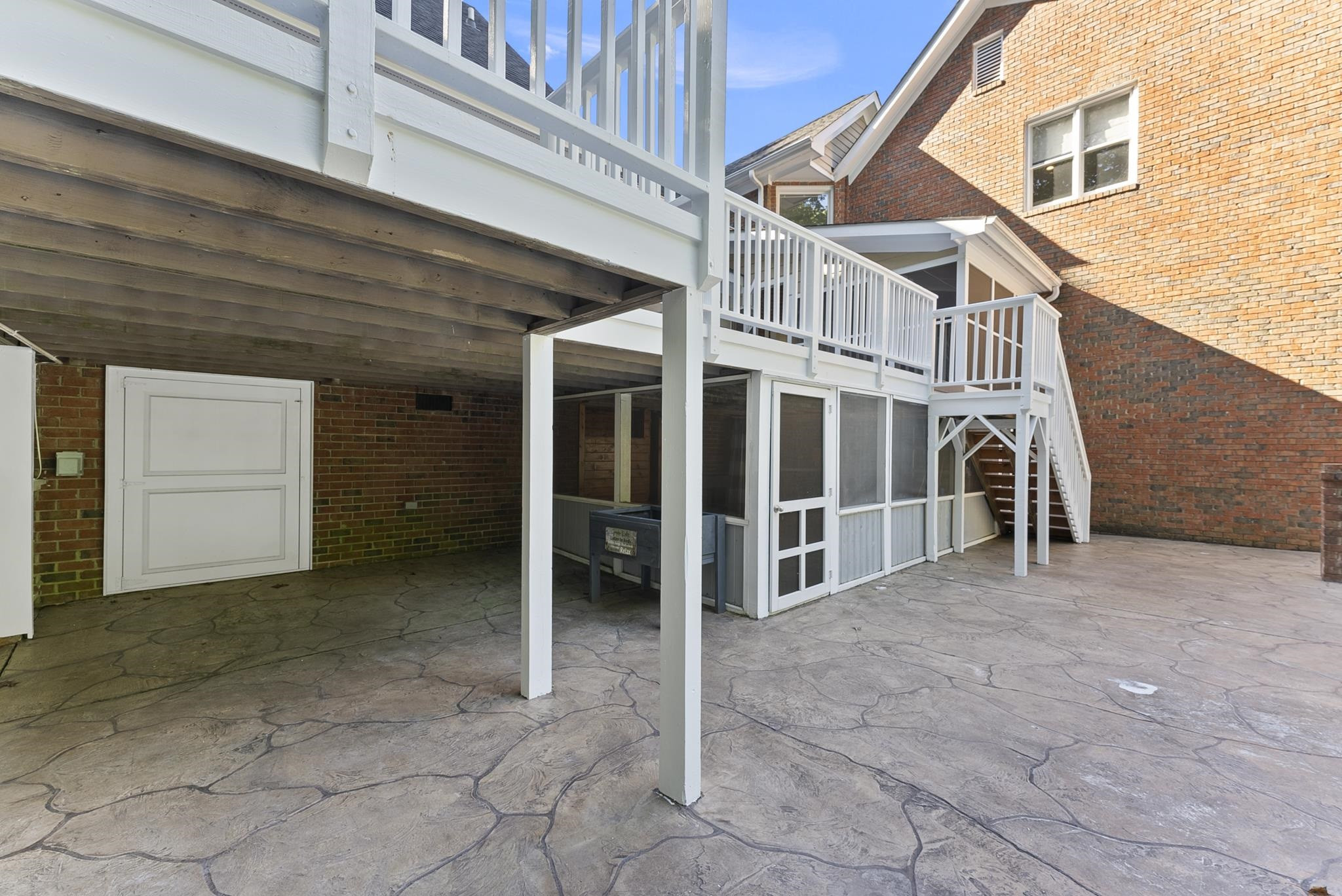 5637 Pine Drive Raleigh, NC 27606 - Photo 59 of 68 Photo 60