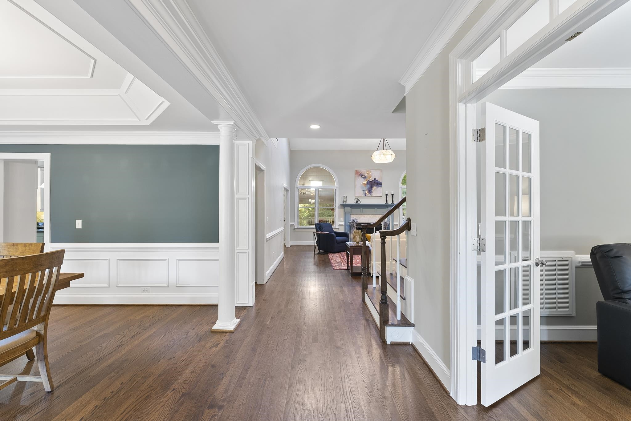 5637 Pine Drive Raleigh, NC 27606 - Photo 9 of 68 Photo 10