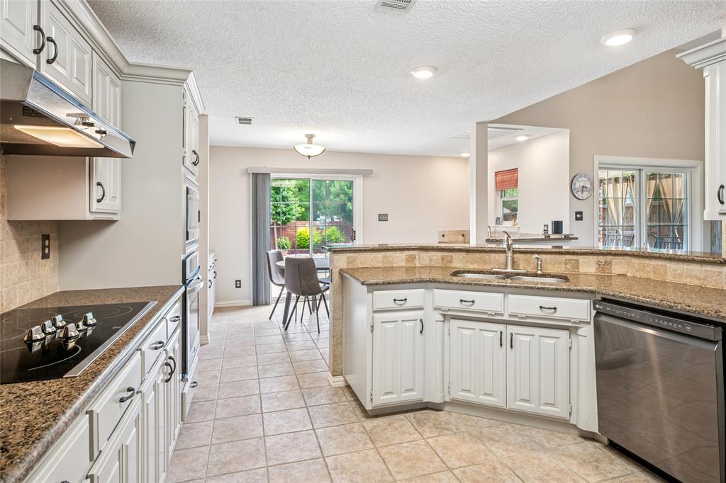 928 Rush Creek Road Keller, TX 76248 - Photo 12 of 27