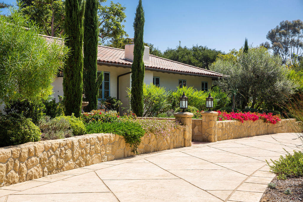 1333 School House Road Montecito, CA 93108 - Photo 2 of 27 1333Schoolhouse-23