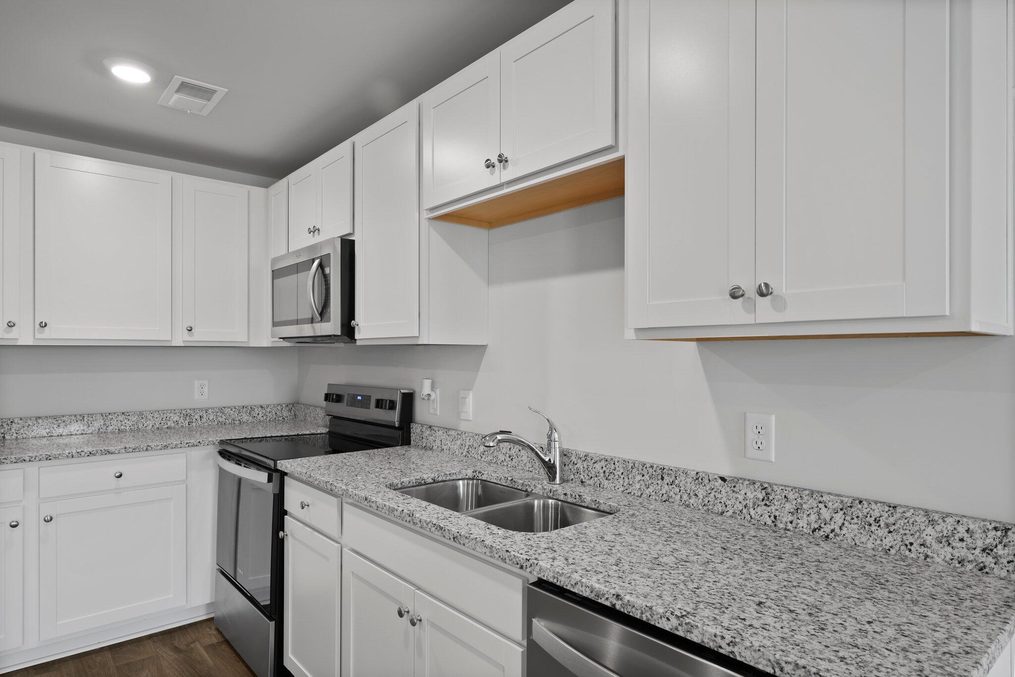 701 Striped Bass Court Santee, SC 29142 - Photo 11 of 19 26-web-or-mls-550A0445