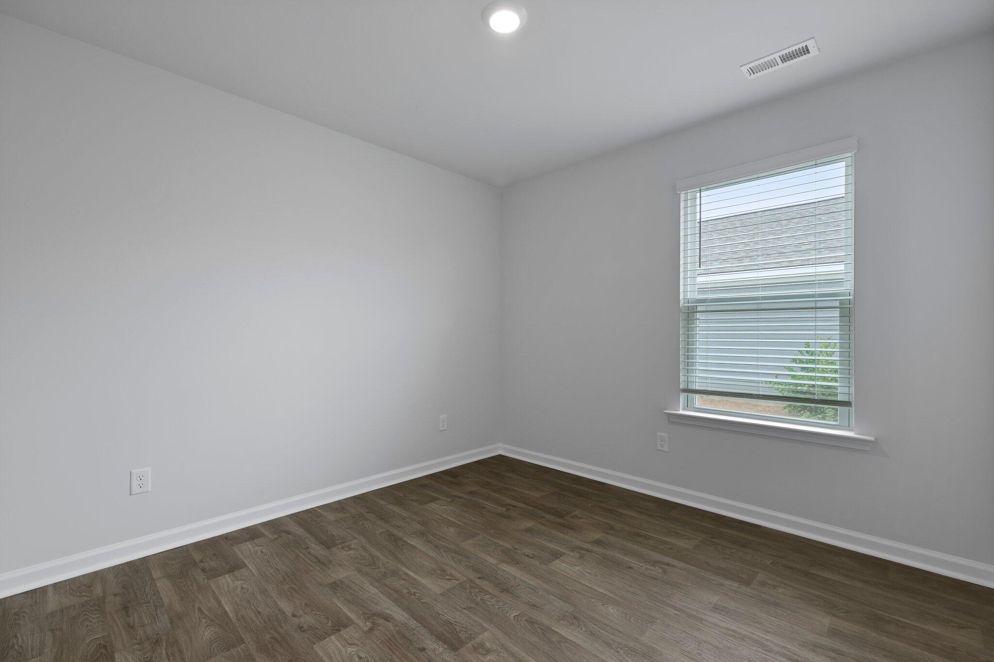 701 Striped Bass Court Santee, SC 29142 - Photo 4 of 19 18-web-or-mls-550A0405