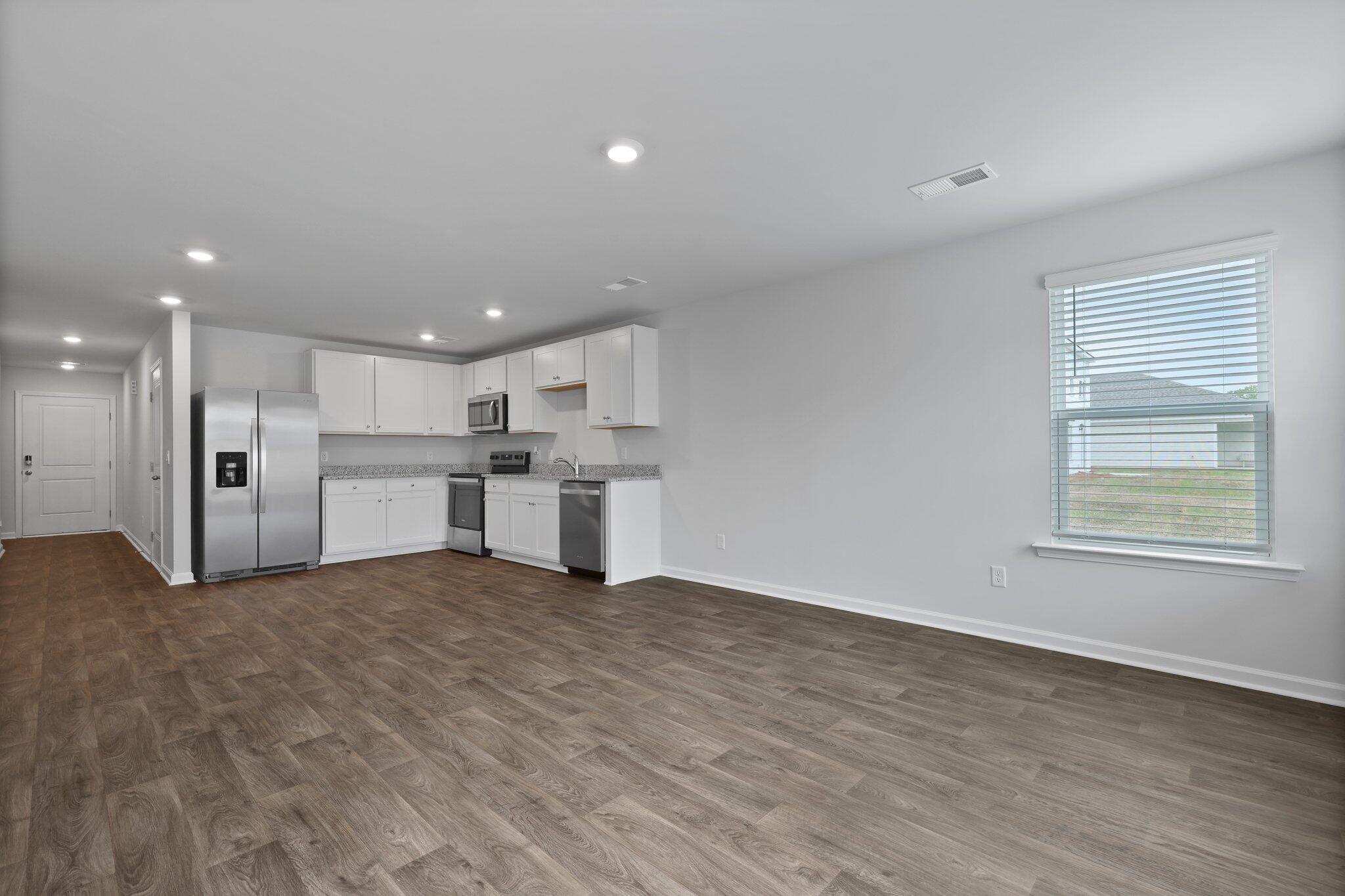 701 Striped Bass Court Santee, SC 29142 - Photo 7 of 19 22-web-or-mls-550A0425