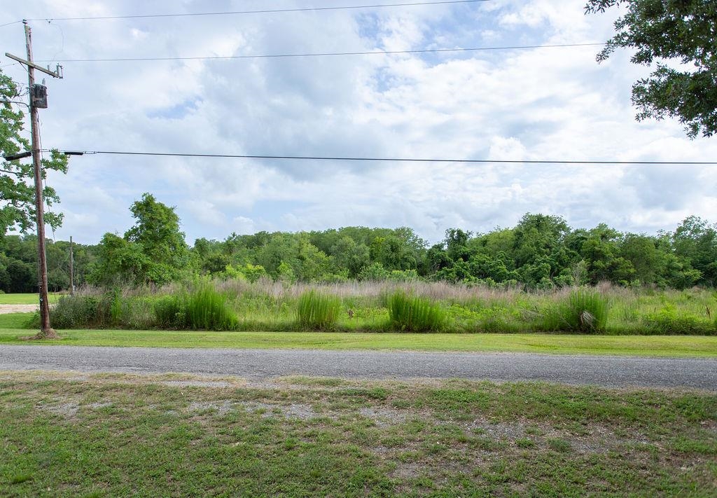 45532 Lakeside Road Gueydan, LA 70542 - Photo 13 of 18