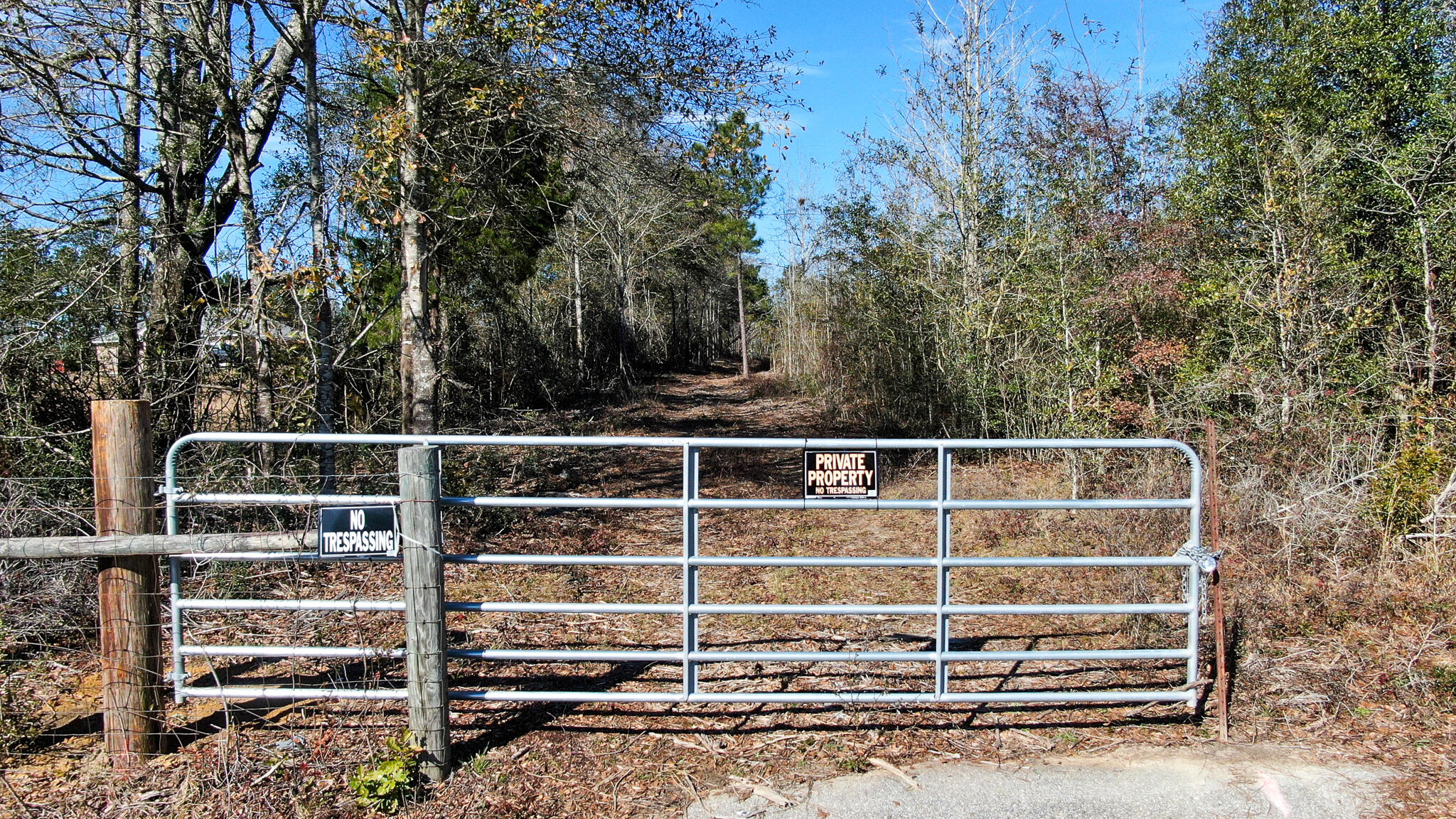 80-acres Hub Presley Road Laurel Hill, FL 32567 - Photo 3 of 18 a view of a balcony with an outdoor space