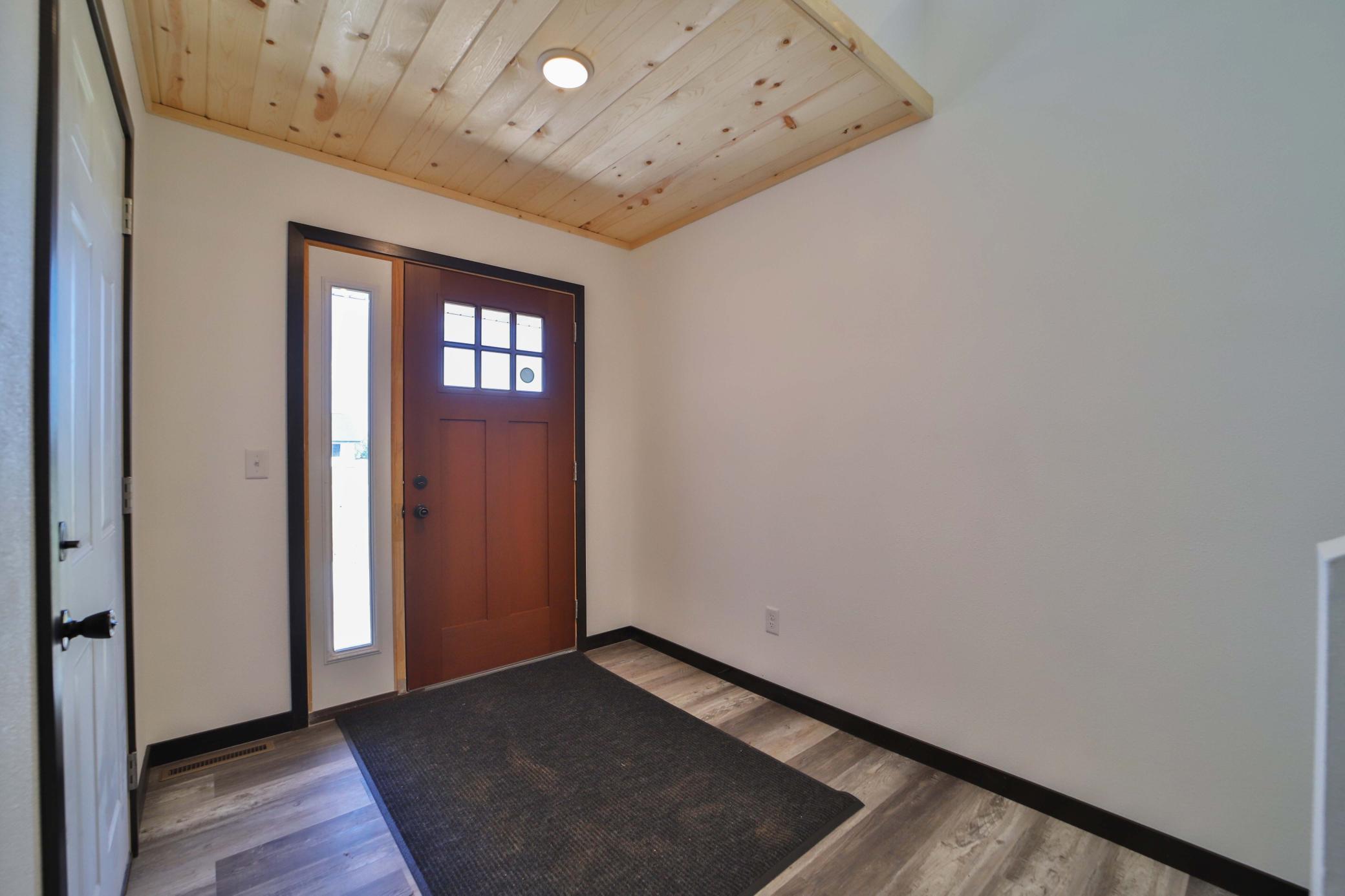 402 Norway Court Staples, MN 56479 - Photo 2 of 41