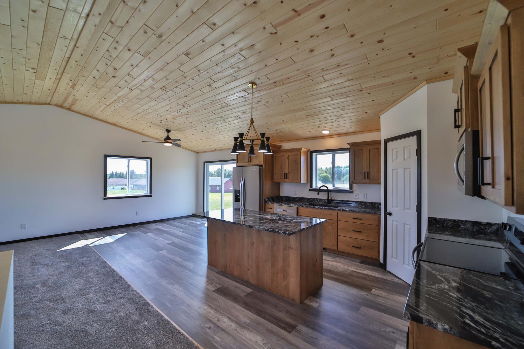 402 Norway Court Staples, MN 56479 - Photo 6 of 41