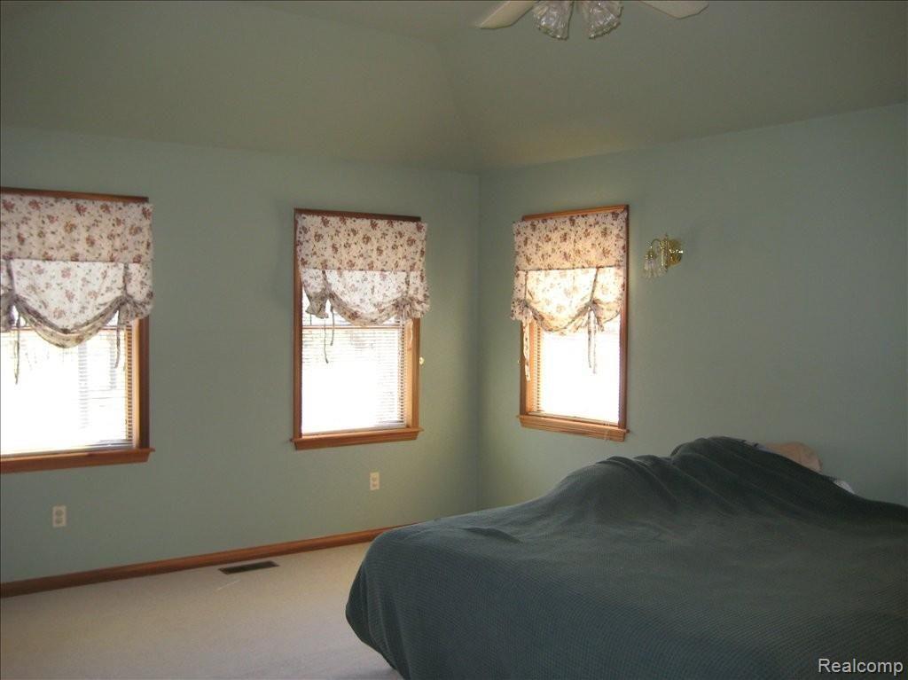 8984 Bridge Road Grosse Ile, MI 48138 - Photo 15 of 24 MASTER B/R