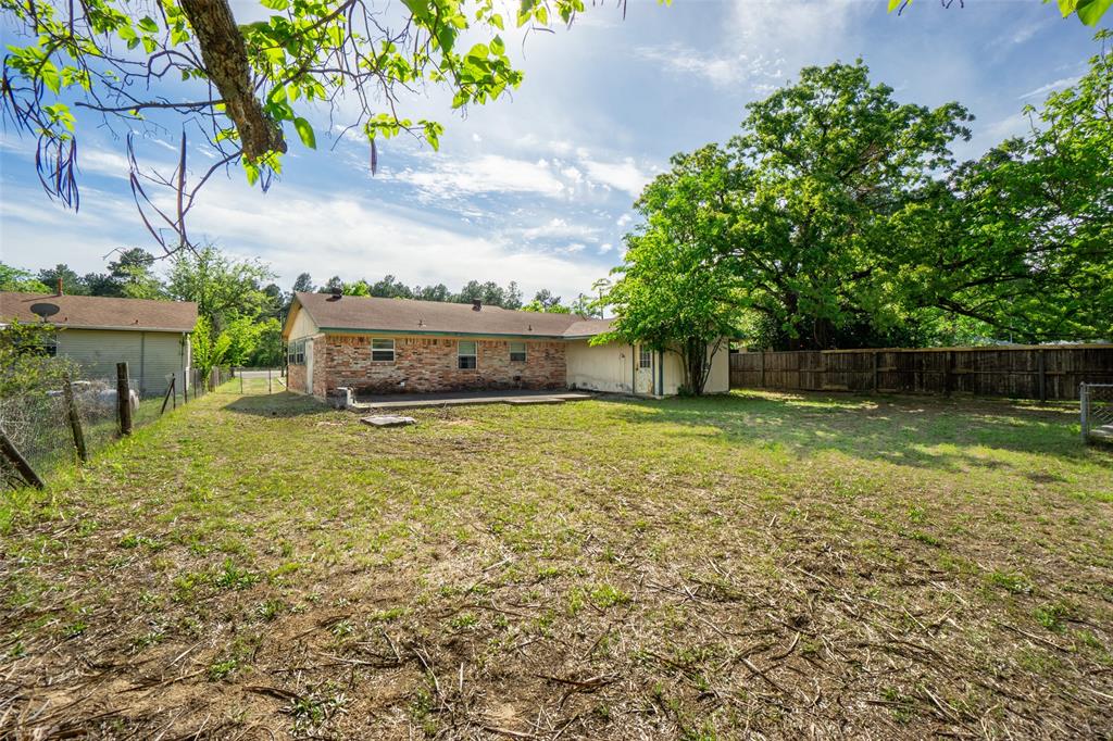 22330 State Highway 64 Canton, TX 75103 - Photo 23 of 33 a house view with a garden space