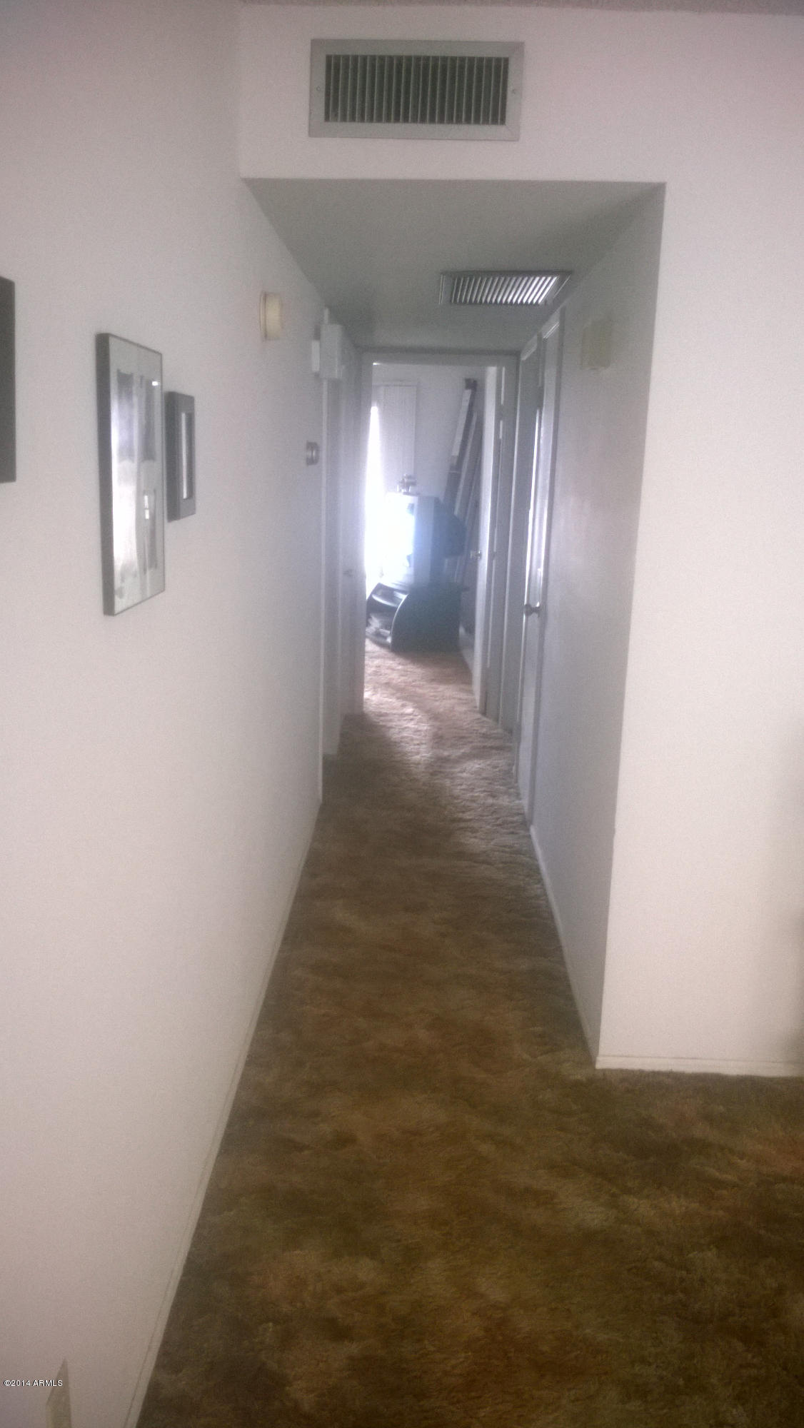 9515 West Mountain View Road, Unit A Peoria, AZ 85345 - Photo 19 of 21 Hallway