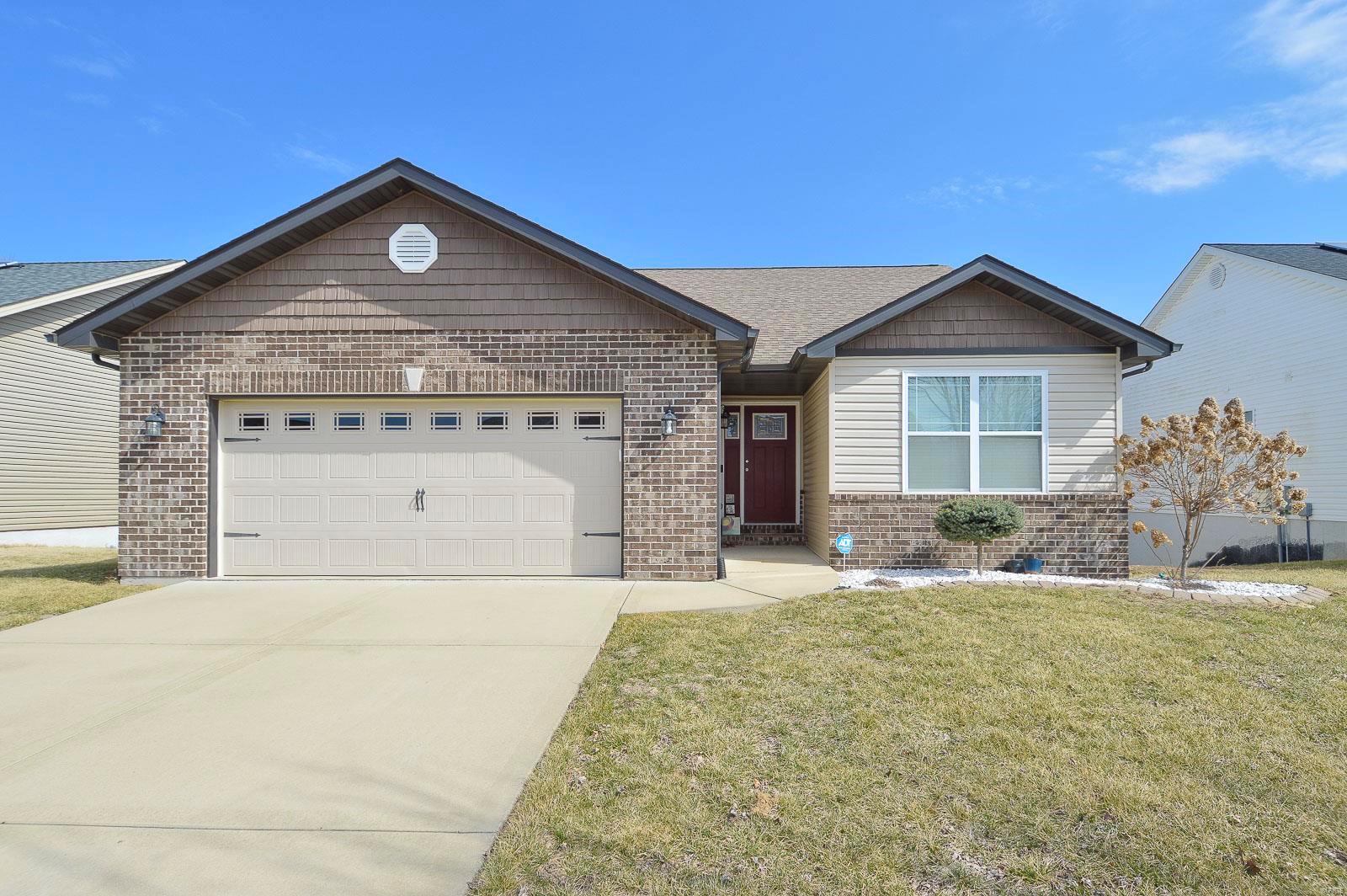 7966 Sonora Ridge Caseyville, IL 62232 - Photo 1 of 44 Gallery Image 1