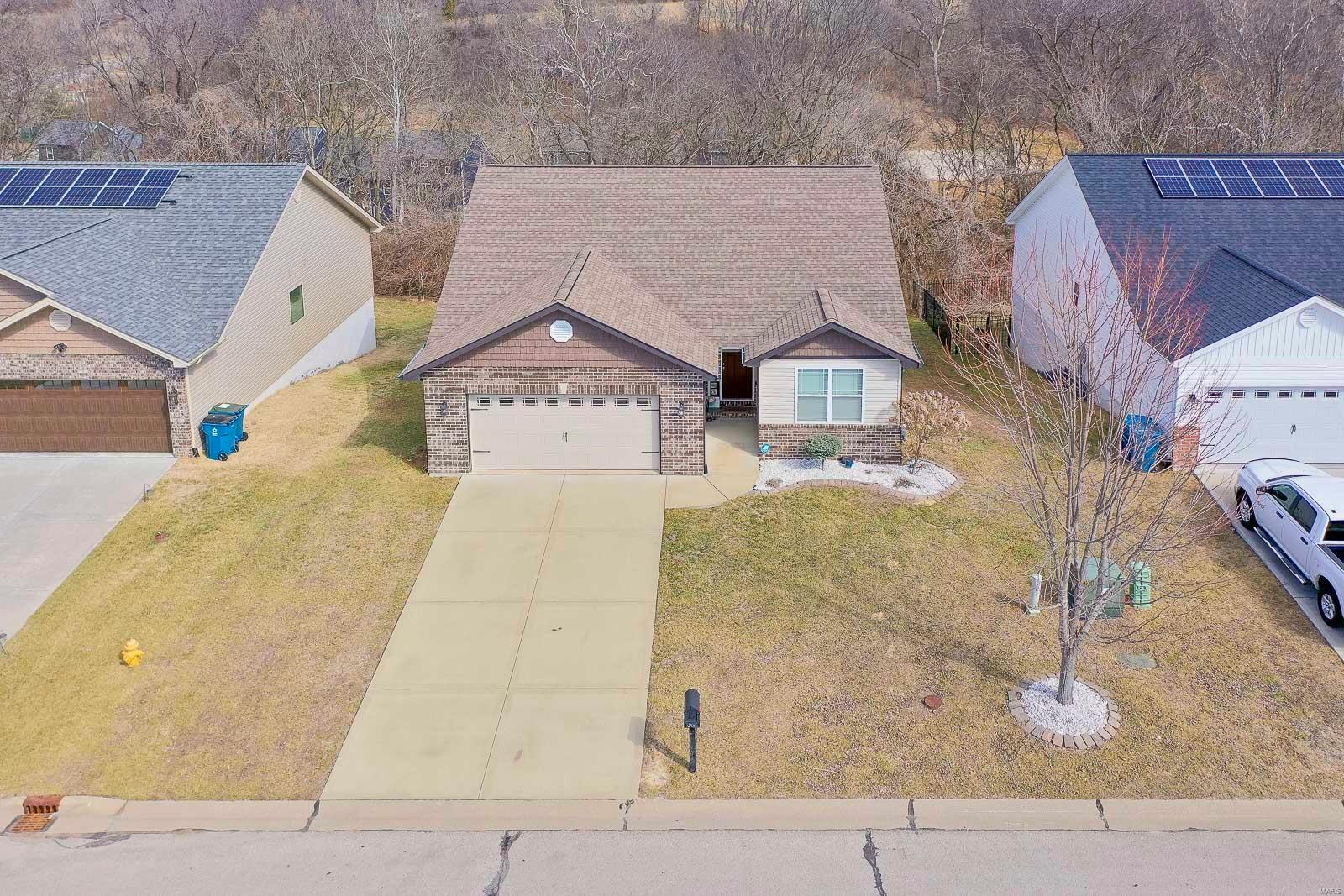 7966 Sonora Ridge Caseyville, IL 62232 - Photo 2 of 44 Gallery Image 2