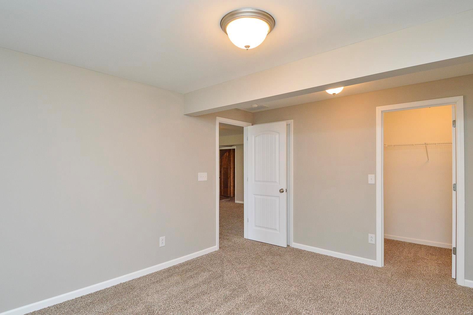 7966 Sonora Ridge Caseyville, IL 62232 - Photo 36 of 44 Gallery Image 36