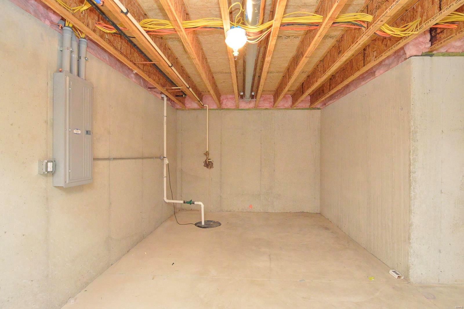7966 Sonora Ridge Caseyville, IL 62232 - Photo 39 of 44 Gallery Image 39
