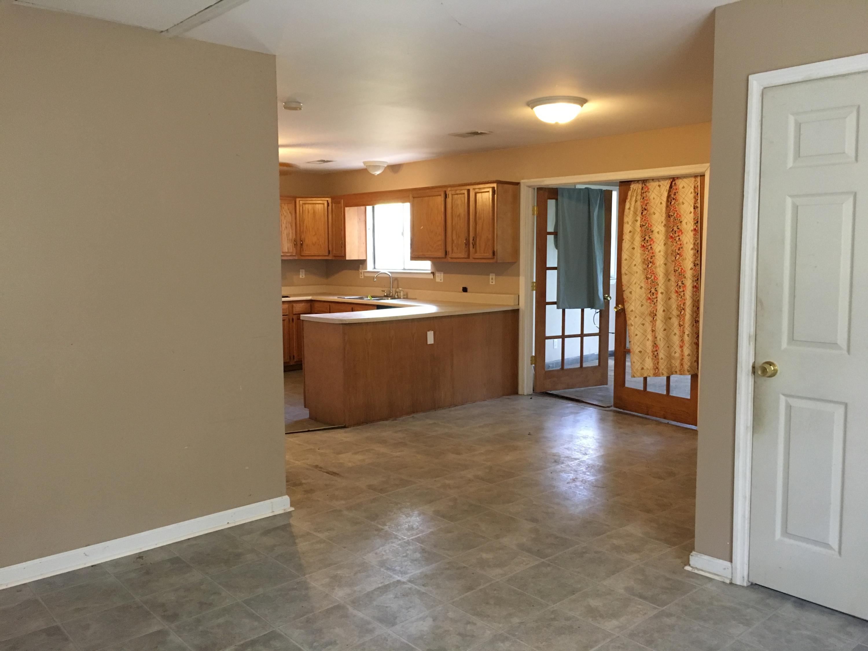 6223 Vance Road Chattanooga, TN 37421 - Photo 4 of 14 IMG_7743