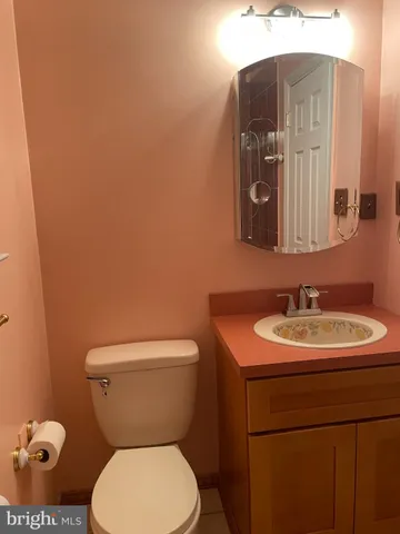 $299,000 | 404 Dresher Road, Unit G, Horsham, PA 19044