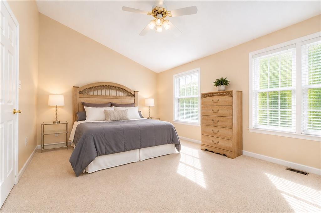 433 Georgetown Court Seven Fields, PA 16046 - Photo 16 of 23